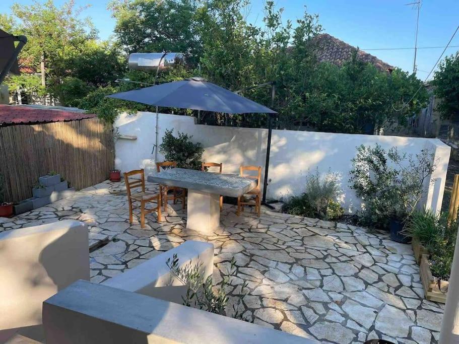 Holiday home Stone-paved Family Heaven *